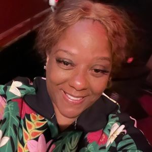 Meet your Posher, Robin